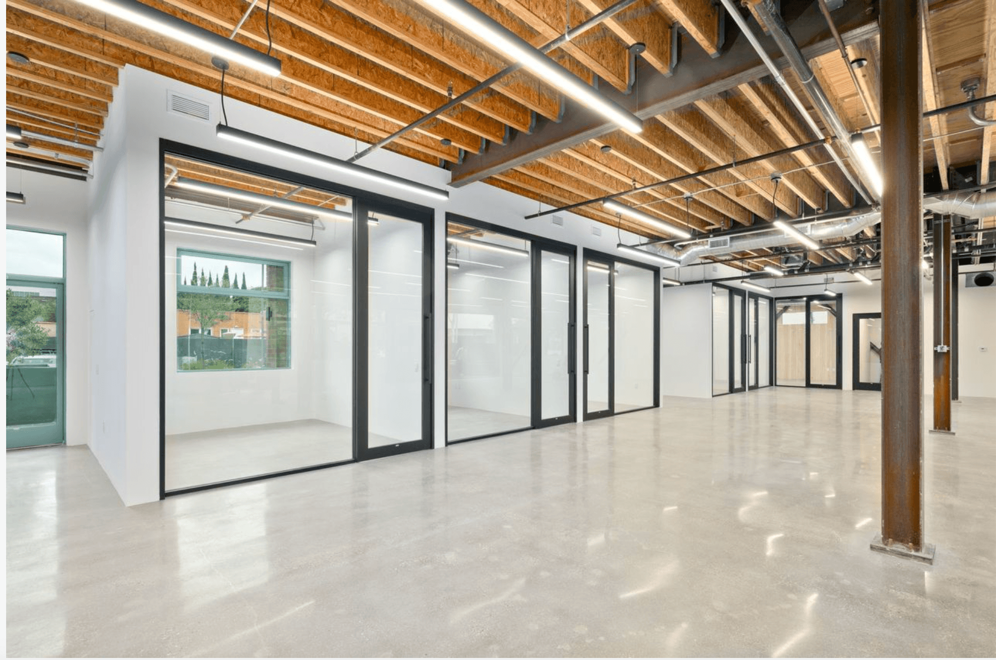 1447 Cloverfield Project Gallery
